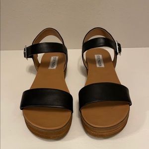 Steve Madden sandals size 6.5